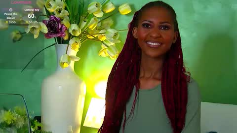 Snapshot of izzie_sugar chatting on 9, 10, 2025 Sugar Babe online show from 9, 10, 2025