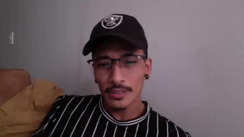 Snapshot of j0nnyk1ng chatting on 16, 10, 2025 Mugen online show from 16, 10, 2025