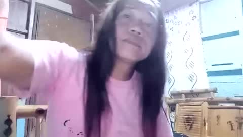 Snapshot of j828413 chatting on 1, 12, 2025 j828413 online show from 1, 12, 2025