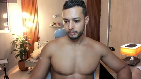 Snapshot of j_calix chatting on 3, 6, 2026 Calix Independient model Insta and twt Calixsnake online show from 3, 6, 2026