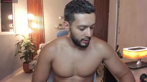 Snapshot of j_calix chatting on 1, 7, 2026 Calix Independient model Insta and twt Calixsnake online show from 1, 7, 2026