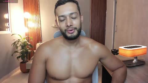 Snapshot of j_calix chatting on 2, 7, 2026 Calix Independient model Insta and twt Calixsnake online show from 2, 7, 2026