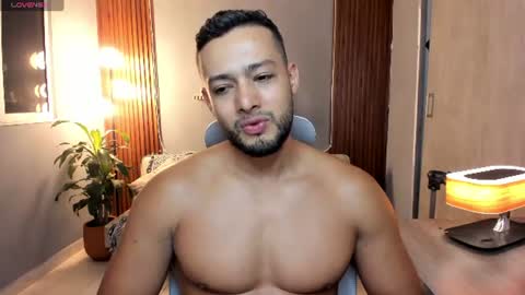 Snapshot of j_calix chatting on 21, 7, 2026 Calix Independient model Insta and twt Calixsnake online show from 21, 7, 2026
