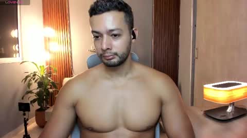 Snapshot of j_calix chatting on 28, 7, 2026 Calix Independient model Insta and twt Calixsnake online show from 28, 7, 2026
