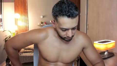 Snapshot of j_calix chatting on 28, 7, 2026 Calix Independient model Insta and twt Calixsnake online show from 28, 7, 2026