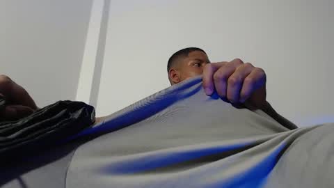 Snapshot of j_erick_ chatting on 11, 6, 2026 j_erick_ online show from 11, 6, 2026