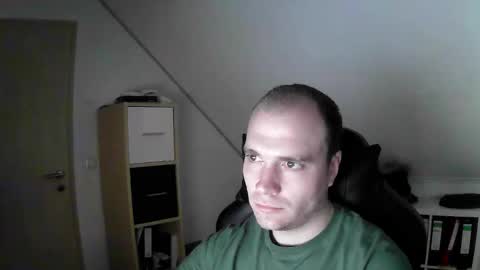 here4y online show from 30, 11, 2025