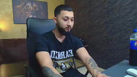 Snapshot of jacezachary chatting on 17, 2, 2025 JaceZachary online show from 17, 2, 2025