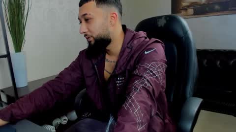 Snapshot of jacezachary chatting on 26, 2, 2025 JaceZachary online show from 26, 2, 2025