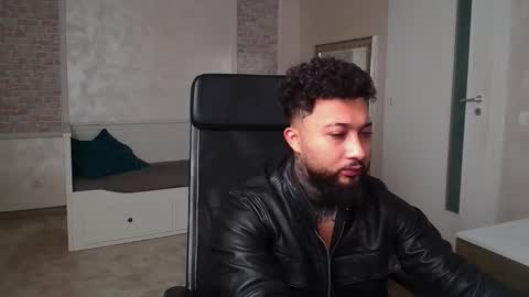 Snapshot of jacezachary chatting on 15, 10, 2025 JaceZachary online show from 15, 10, 2025