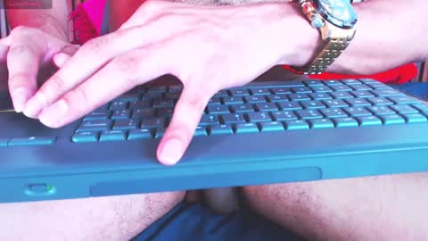 Snapshot of jack_bravo1 chatting on 22, 12, 2024   online show from 22, 12, 2024