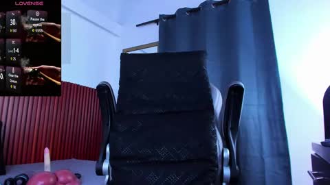 Snapshot of jack_bravo1 chatting on 11, 9, 2025   online show from 11, 9, 2025