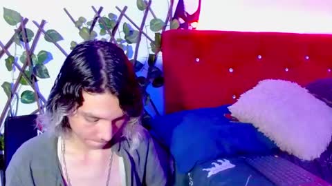 Snapshot of jack_s21 chatting on 3, 12, 2024 Laick online show from 3, 12, 2024