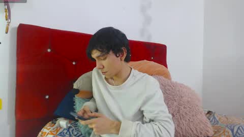 Snapshot of jack_s21 chatting on 21, 4, 2026 Laick online show from 21, 4, 2026