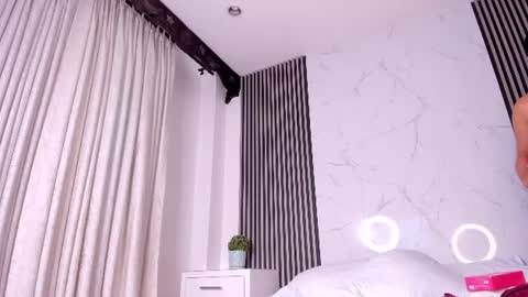 Snapshot of jackandrosse_ chatting on 7, 7, 2026 Jack Rosse online show from 7, 7, 2026