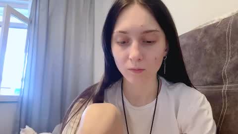 Snapshot of jackelineboldon chatting on 25, 11, 2025 Alice online show from 25, 11, 2025