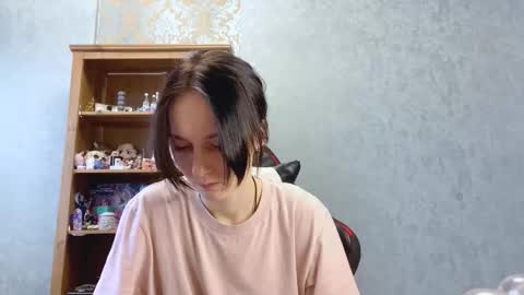 Snapshot of jackelineboldon chatting on 26, 11, 2025 Alice online show from 26, 11, 2025