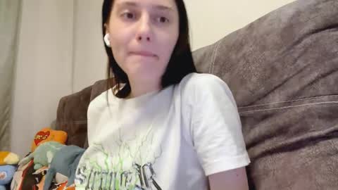 Snapshot of jackelineboldon chatting on 29, 11, 2025 Alice online show from 29, 11, 2025