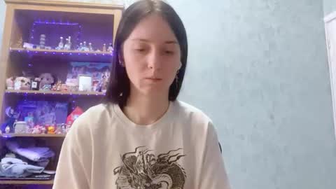 Snapshot of jackelineboldon chatting on 1, 12, 2025 Alice online show from 1, 12, 2025