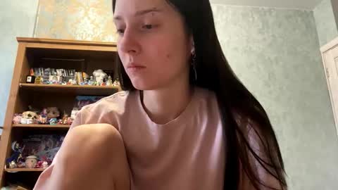 Snapshot of jackelineboldon chatting on 21, 12, 2025 Alice online show from 21, 12, 2025