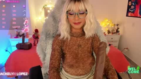 Snapshot of jackelyn_lopezz chatting on 5, 12, 2024 Jacky online show from 5, 12, 2024