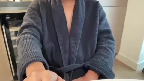 Snapshot of jacklas111 chatting on 4, 12, 2024 jacklas111 online show from 4, 12, 2024