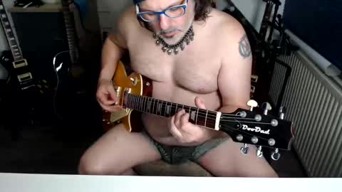 Jack independent model  online show from 22, 5, 2026