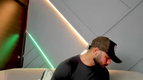 Jackson Wayne online show from 6, 3, 2025