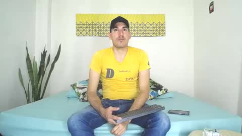 Jacob And Jayden online show from 3, 2, 2025