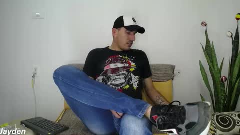 Jacob And Jayden online show from 25, 11, 2025