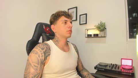 jacobb116 online show from 3, 12, 2024