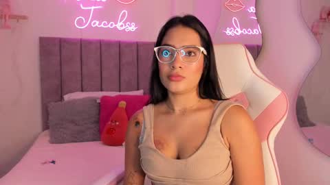 JACOBSS online show from 9, 10, 2025