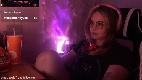 jacywinslat online show from 6, 11, 2025