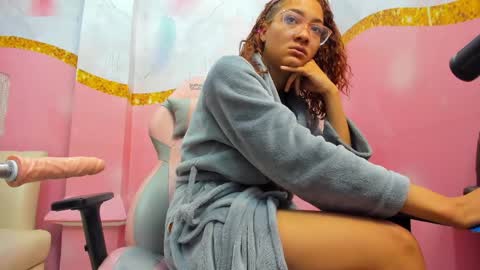 Jadde Greyy  online show from 11, 4, 2026