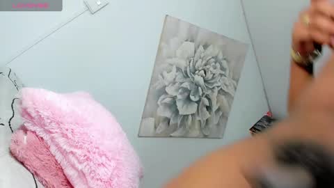 Vanniall online show from 14, 1, 2025