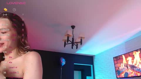 Jade online show from 3, 11, 2025