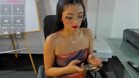 Snapshot of jade_connor chatting on 2, 5, 2026 jade_connor online show from 2, 5, 2026