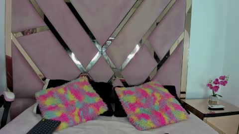 jade_ht online show from 16, 4, 2026