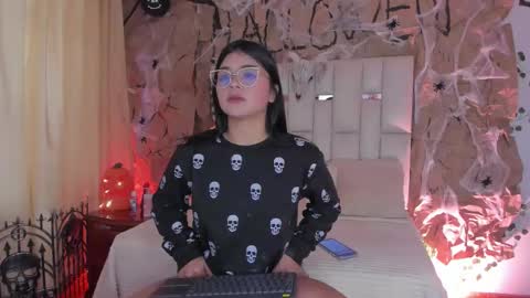 ade online show from 27, 10, 2025