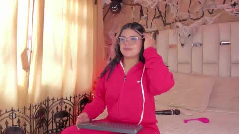 ade online show from 28, 10, 2025