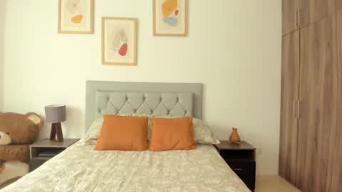 Jade smile online show from 23, 9, 2025