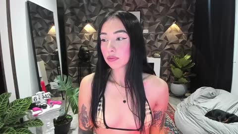 Jade  independent model online show from 27, 1, 2025