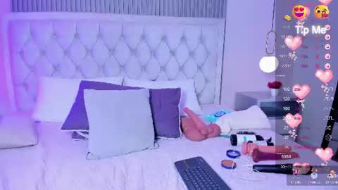 Snapshot of jade_scarllet chatting on 14, 7, 2026 karlla scarlet online show from 14, 7, 2026