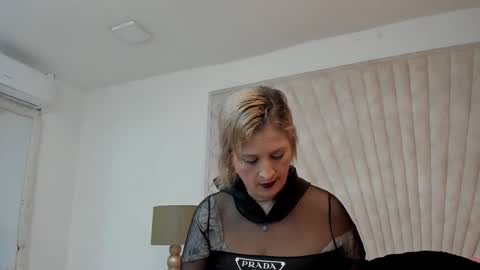 Snapshot of jade_squirt chatting on 19, 9, 2025 Jade online show from 19, 9, 2025