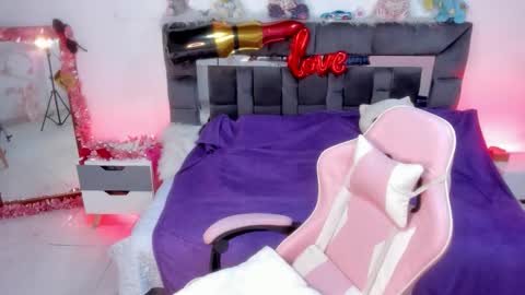 Snapshot of jade_sweetie chatting on 4, 2, 2026 Jade online show from 4, 2, 2026