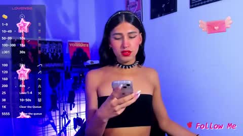 Jade Benett online show from 28, 2, 2025