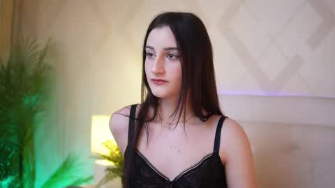  Jade  online show from 26, 11, 2025