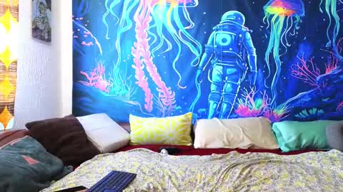 Jadelin Min online show from 19, 2, 2025