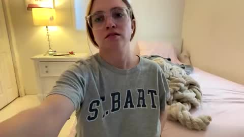 jademonroe0522 online show from 24, 2, 2026