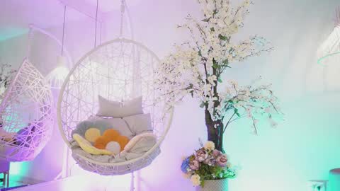 Jade Summer online show from 13, 9, 2025